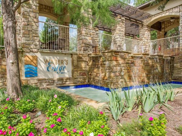 Lake Dallas, TX 75065,500 Waters Edge Drive #212