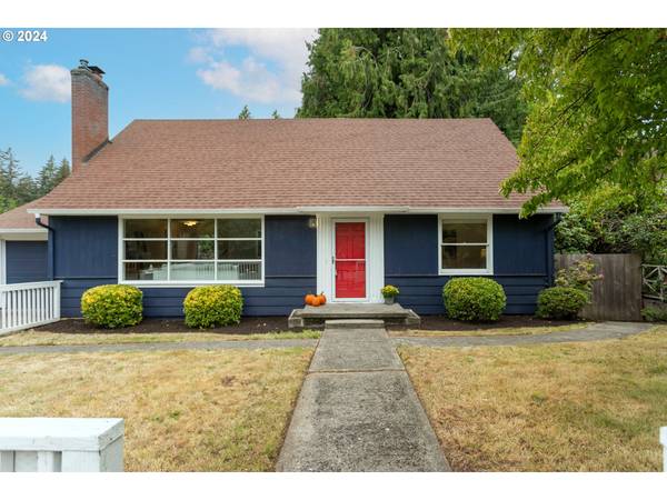 7425 SW CANYON LN, Portland, OR 97225