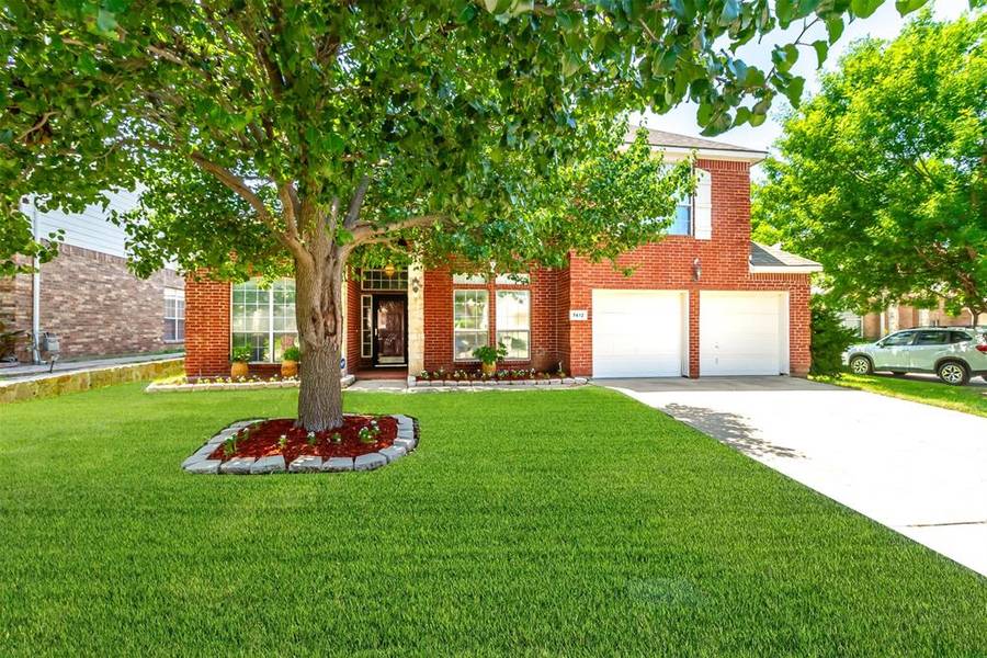 7412 Summer Meadows Drive, Fort Worth, TX 76123