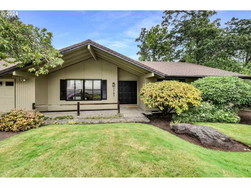 3703 WILSHIRE LN, Eugene, OR 97405