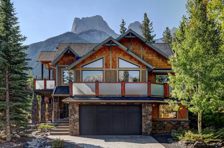 220 Miskow Close, Canmore, AB T1W 3G7