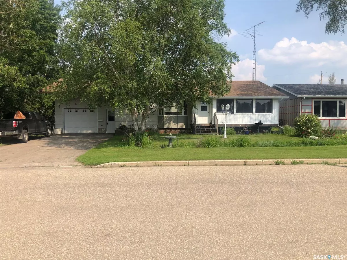 Preeceville, SK S0A 3B0,640 2nd STREET NE