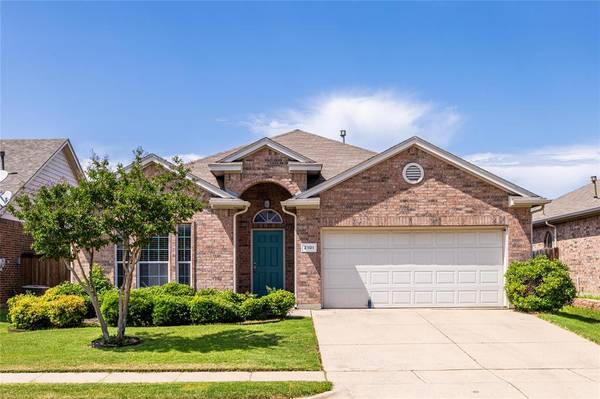 2101 Leandra Lane, Fort Worth, TX 76131