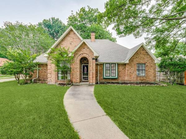 1418 Pecan Creek Drive, Garland, TX 75044