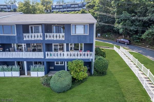 1 C-1 Hillside Court, Highlands Boro, NJ 07732