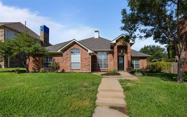 4215 Capstone Drive,  Carrollton,  TX 75010