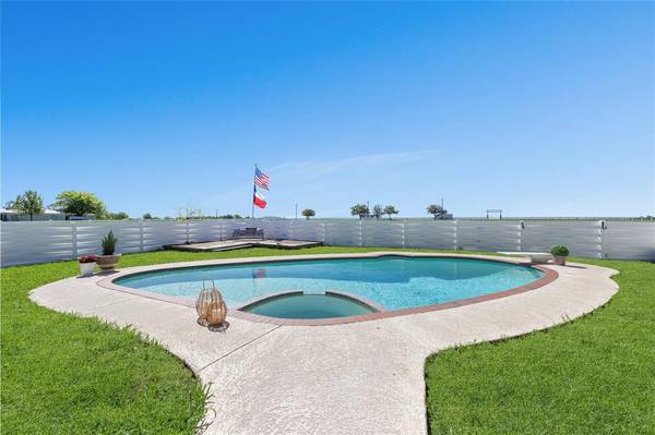 Gunter, TX 75058,128 Parkside Court