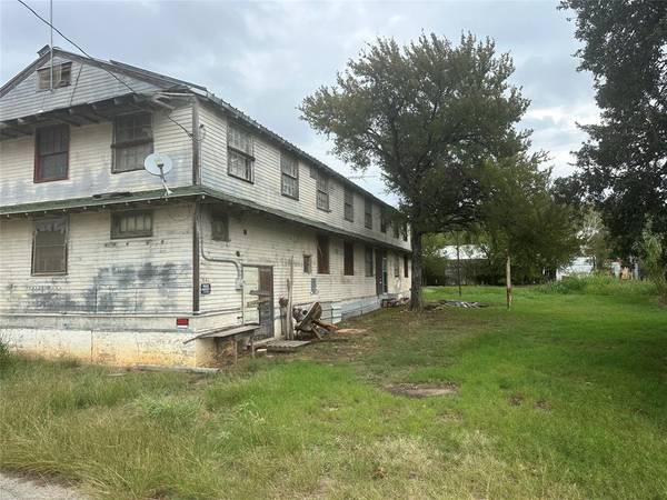 Mineral Wells, TX 76067,941 Pegram Street