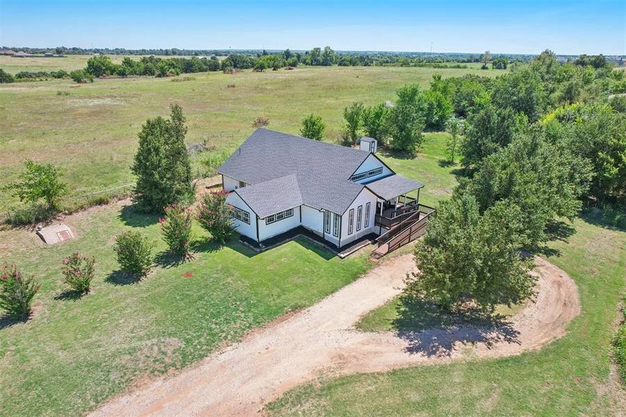 1600 Silver Stone Road, Blanchard, OK 73010