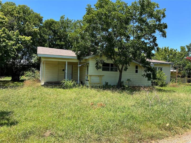 212 S Wilson Street, Bells, TX 75414