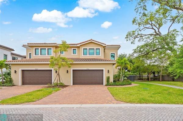 5996 Brookfield Circle,  Hollywood,  FL 33312