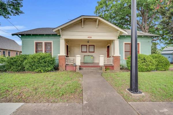 409 W Jefferson Street, Waxahachie, TX 75165