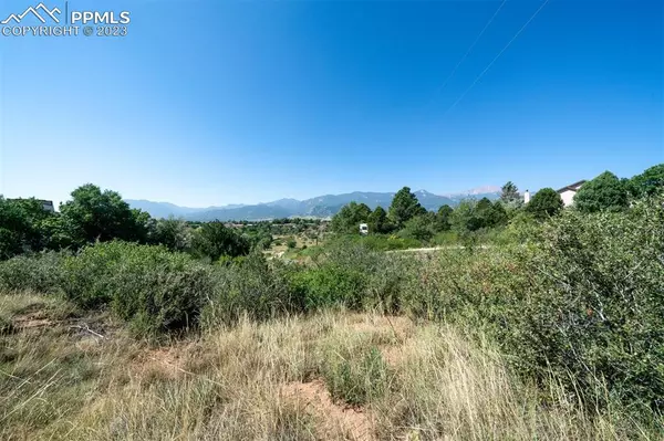 Colorado Springs, CO 80904,2194 Mesa RD