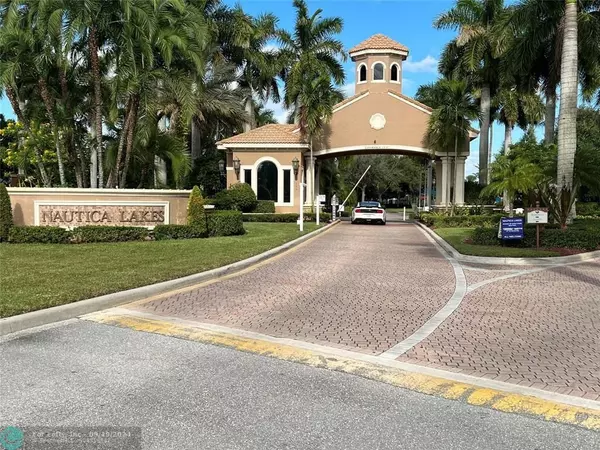 Royal Palm Beach, FL 33411,564 W PEPPERGRASS RUN