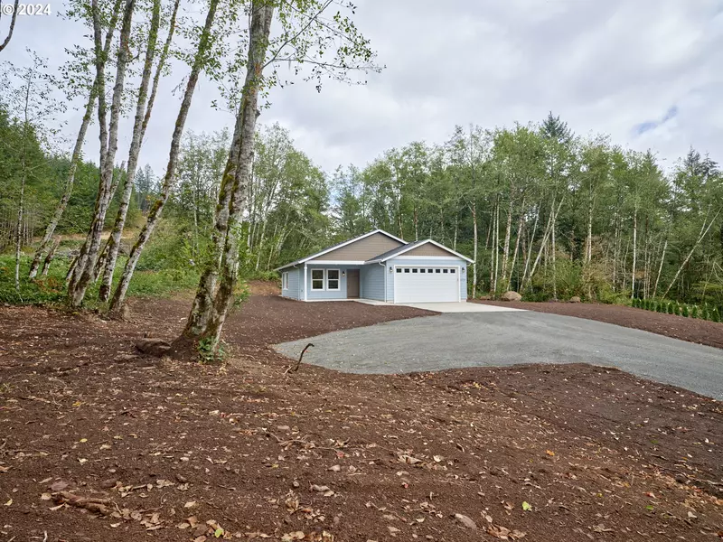 11226 LEWIS RIVER RD, Ariel, WA 98603