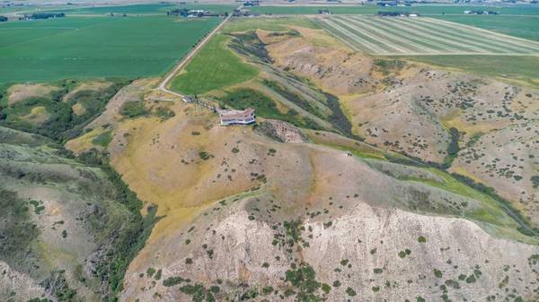 Rural Lethbridge County, AB T1J 5R1,221012 Township 9-2 RD