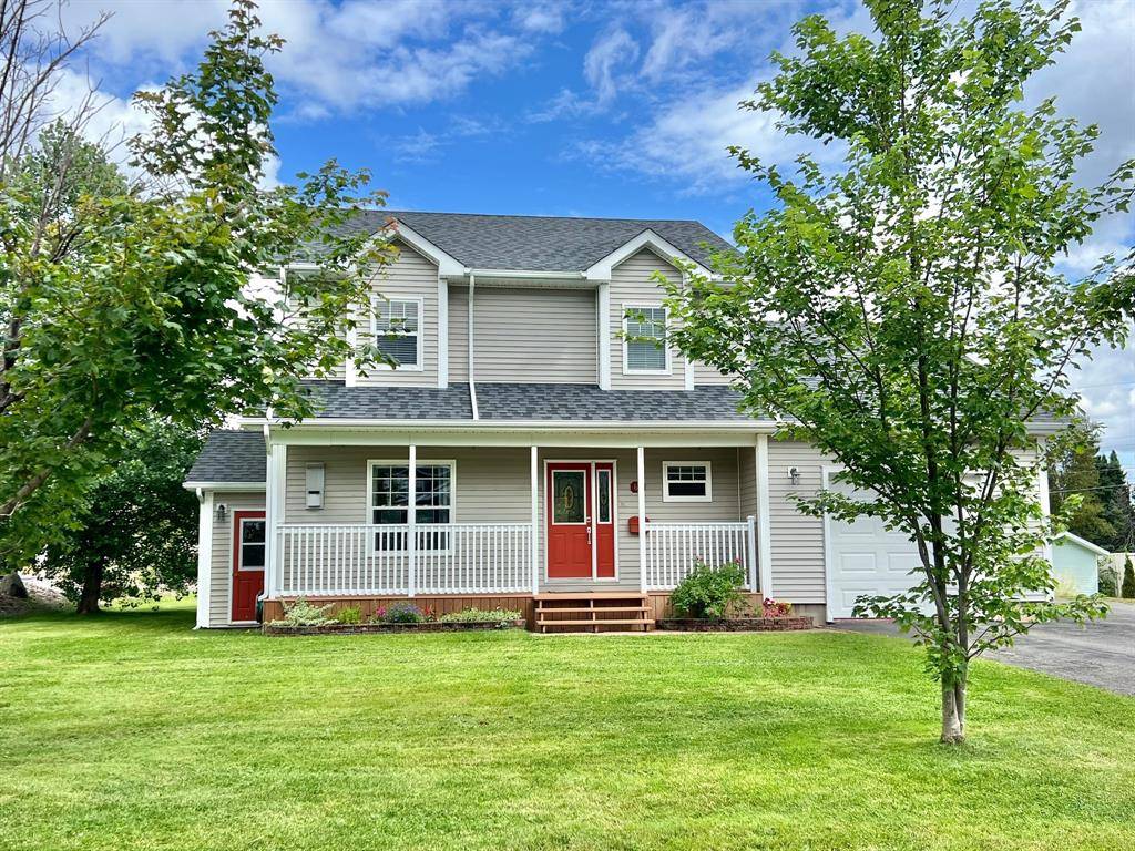 Grand Falls-windsor, NL A2A 2L9,60 Sullivan Street