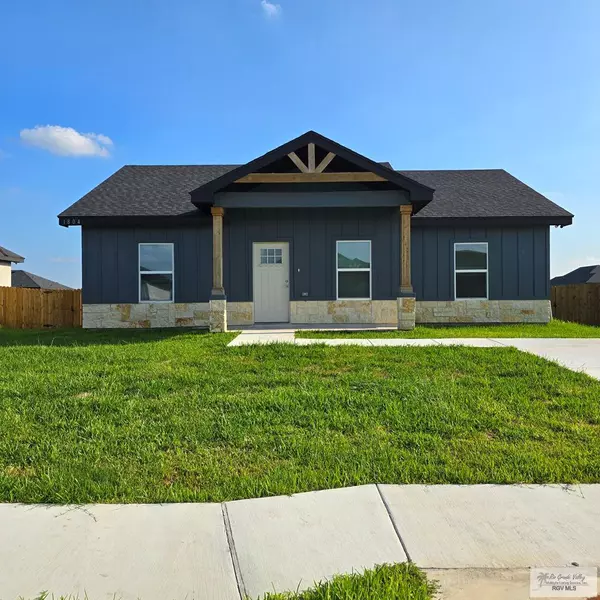 1804 HOPE DR., Mercedes, TX 78570