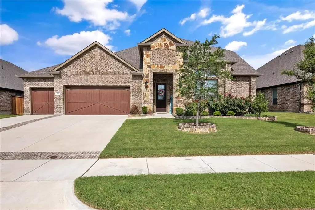 Midlothian, TX 76065,421 Summer Grove Drive