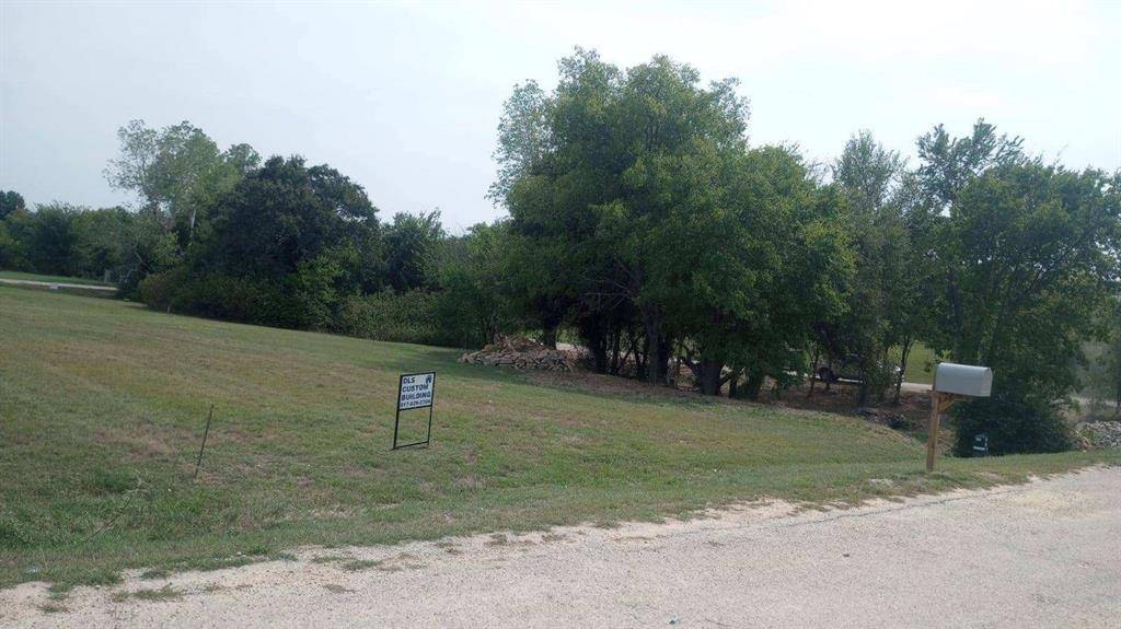 Runaway Bay, TX 76426,123 Gordon Circle