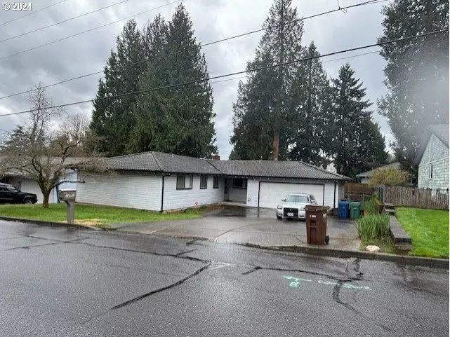 12001 SE BECKMAN AVE, Milwaukie, OR 97222