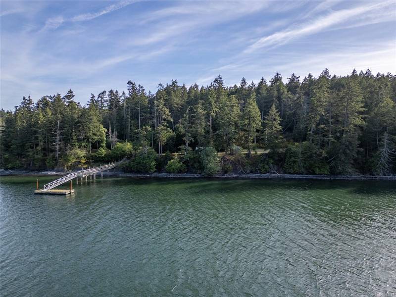 6903 Shark Pl, Pender Island, BC V0N 2M2