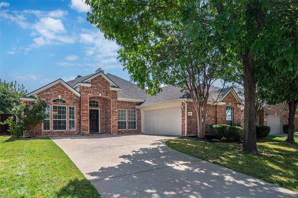 11608 Pheasant Creek Drive, Fort Worth, TX 76244