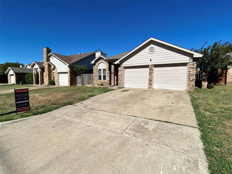 213 Cutting Horse Lane, Keller, TX 76248