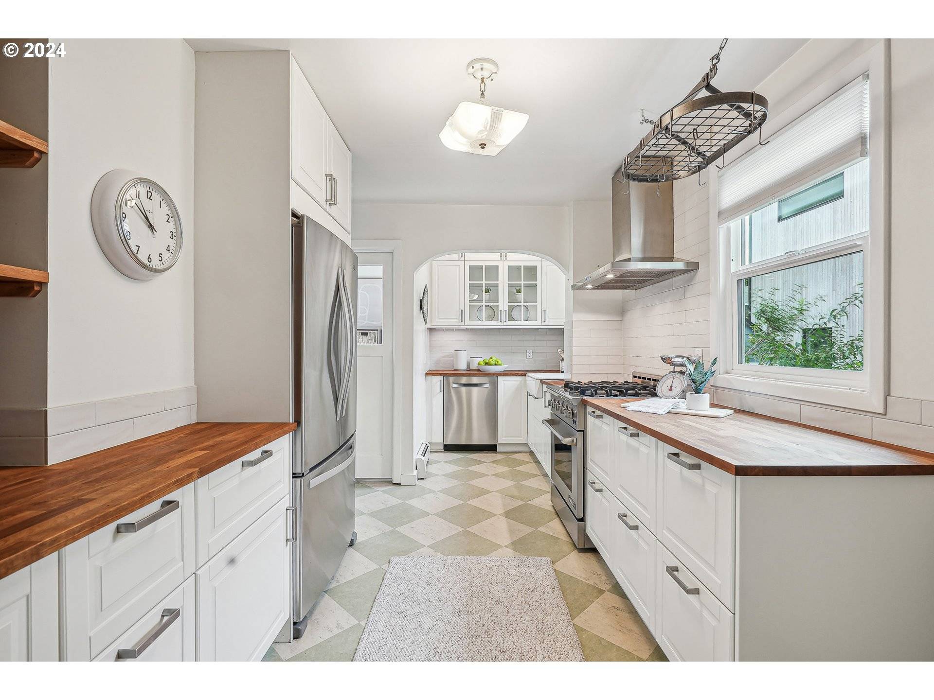 Portland, OR 97202,1532 SE Tolman ST