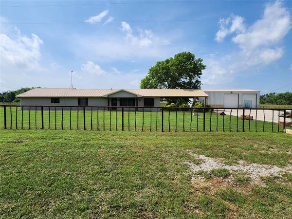 14201 Old Garner Road, Weatherford, TX 76088