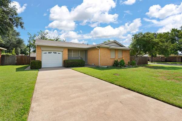 Cleburne, TX 76033,1111 S Ridgeway Drive