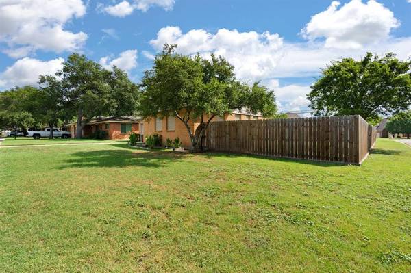 Cleburne, TX 76033,1111 S Ridgeway Drive