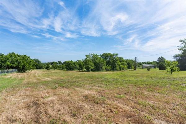 Joshua, TX 76058,5808 Crest Road