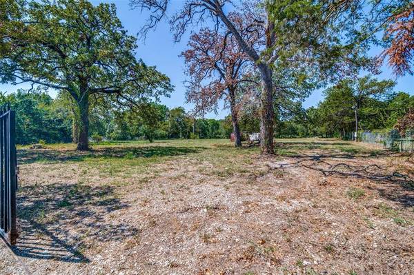 Balch Springs, TX 75180,4105 Hickory Tree Road