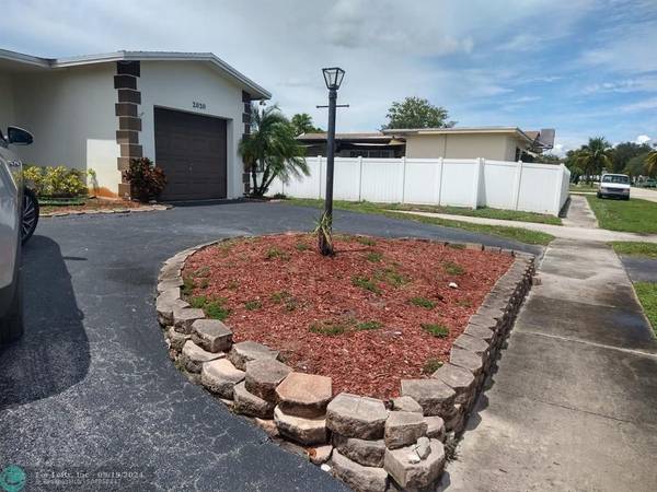 2030 N 54th Ave, Hollywood, FL 33021