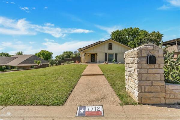 7712 Woodside Hill, Fort Worth, TX 76179