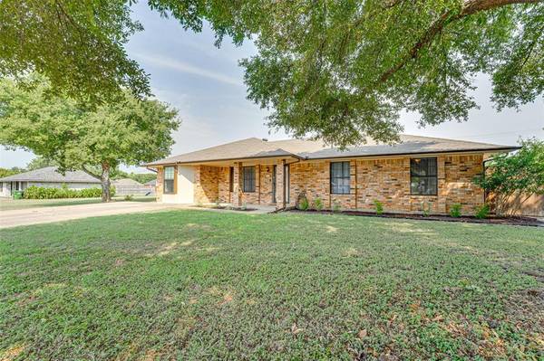 701 Cherie Street, Italy, TX 76651