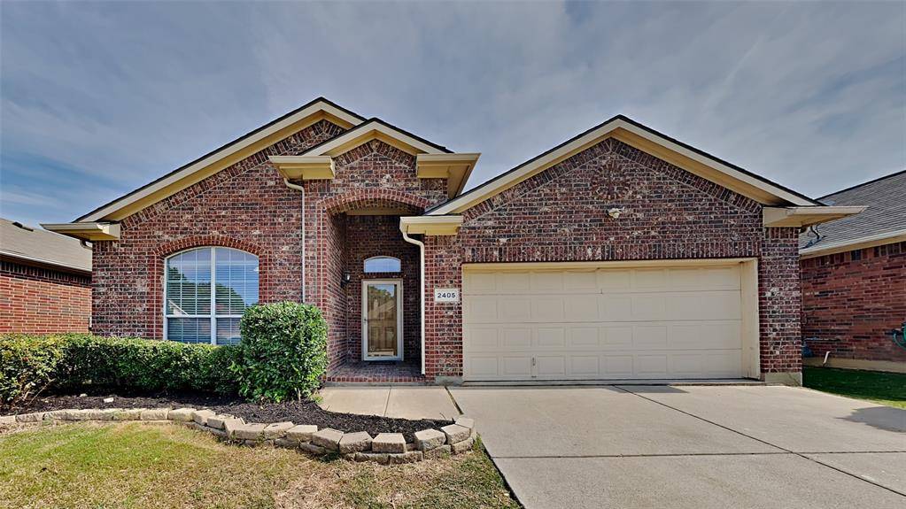 2405 Priscella Drive, Fort Worth, TX 76131