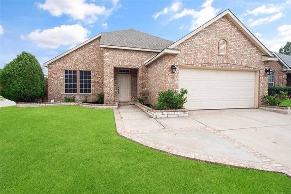 1908 Peppertree Drive,  Little Elm,  TX 75068