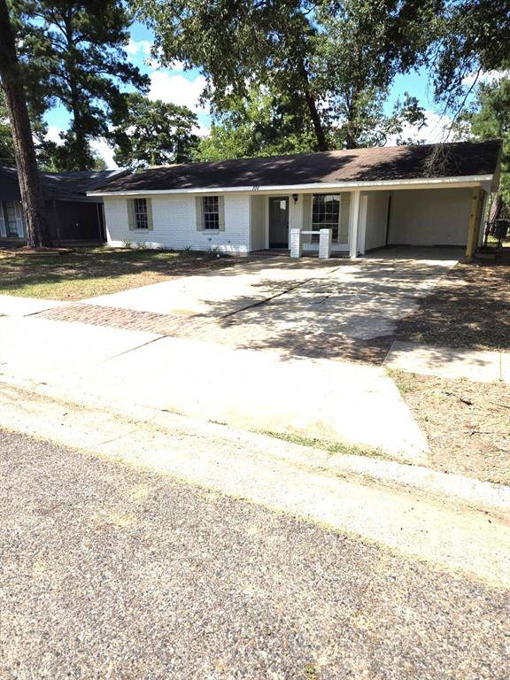 102 Lucia Lane,  Shreveport,  LA 71106