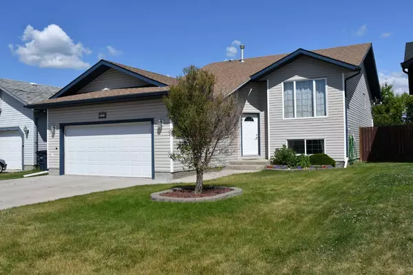 Brooks, AB T1R 1M2,344 14 ST E