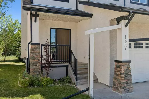 Calgary, AB T3L 3B9,127 Tuscany Springs LNDG NW