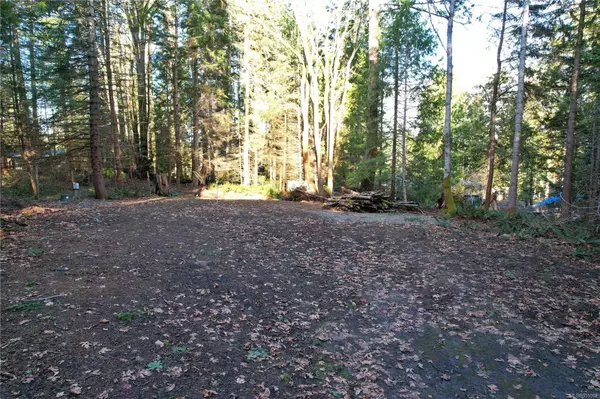 Lt 37 Spruce Ave Gabriola Island, BC V0R 1X1