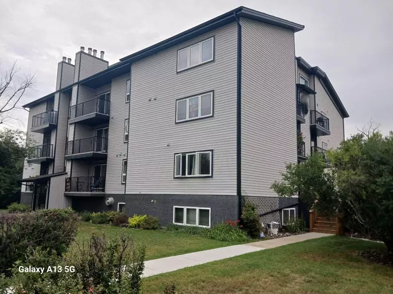 4405 48 AVE #307, Red Deer, AB T4N 3S7