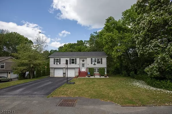 99 Riverview Way, Montague Twp., NJ 07827