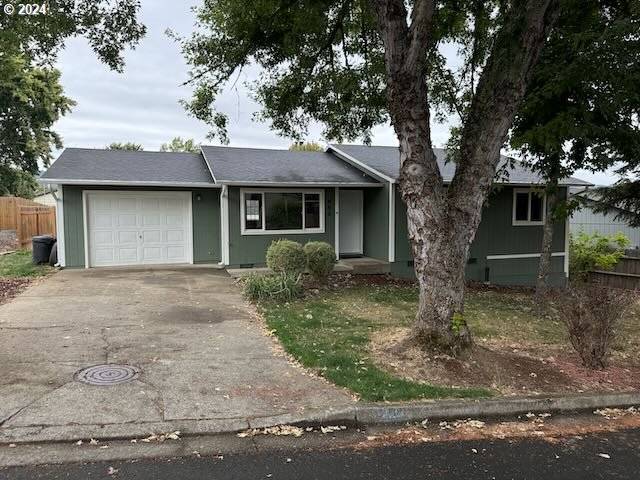 482 CORONA LOOP RD, Roseburg, OR 97471