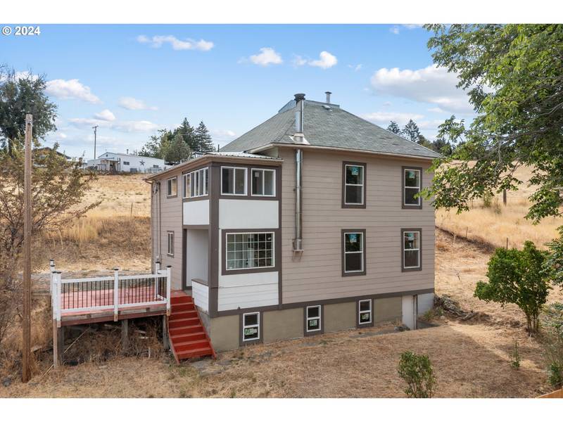 510 S MAIN ST, Heppner, OR 97836