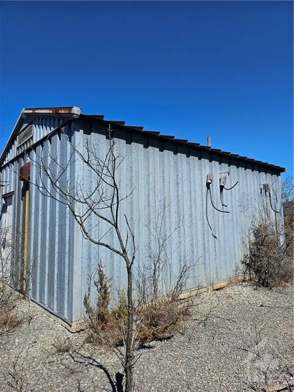 Ottawa, ON K0A 1B0,8890 ABB RD