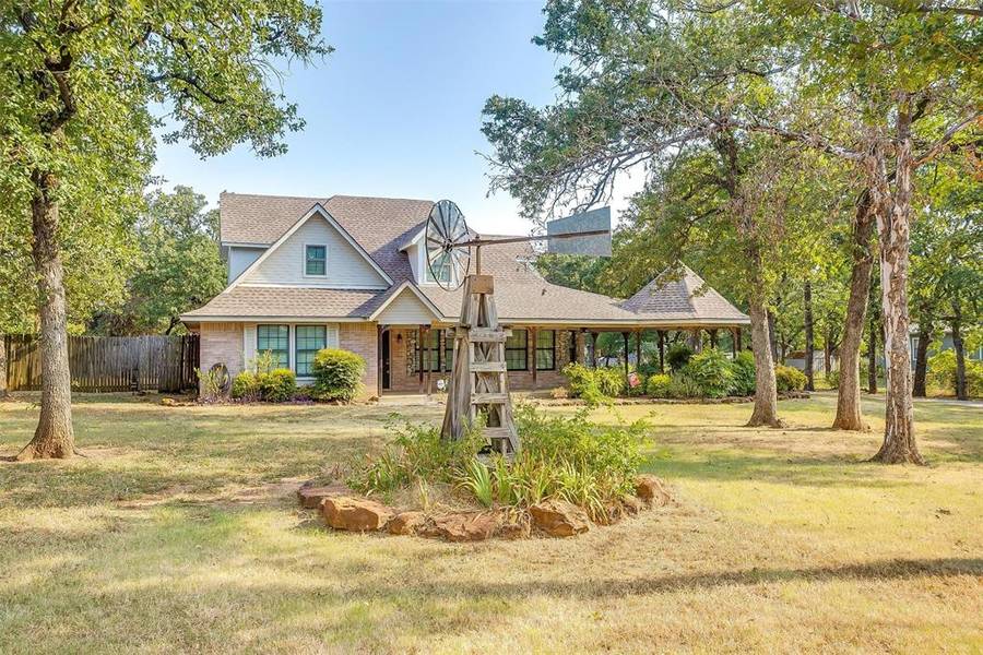 2641 Timber Road, Burleson, TX 76028