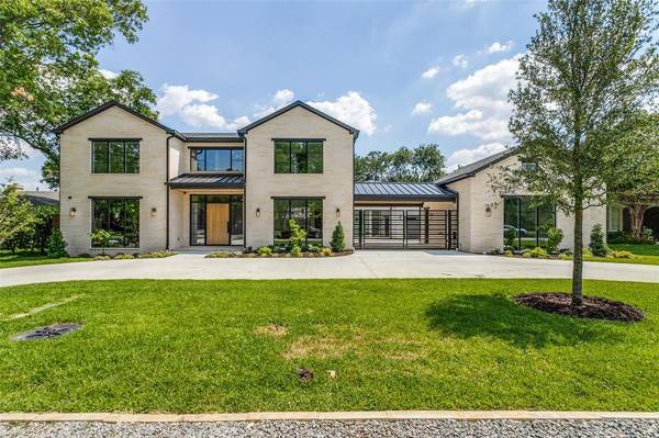 4242 Williamsburg Road, Dallas, TX 75220